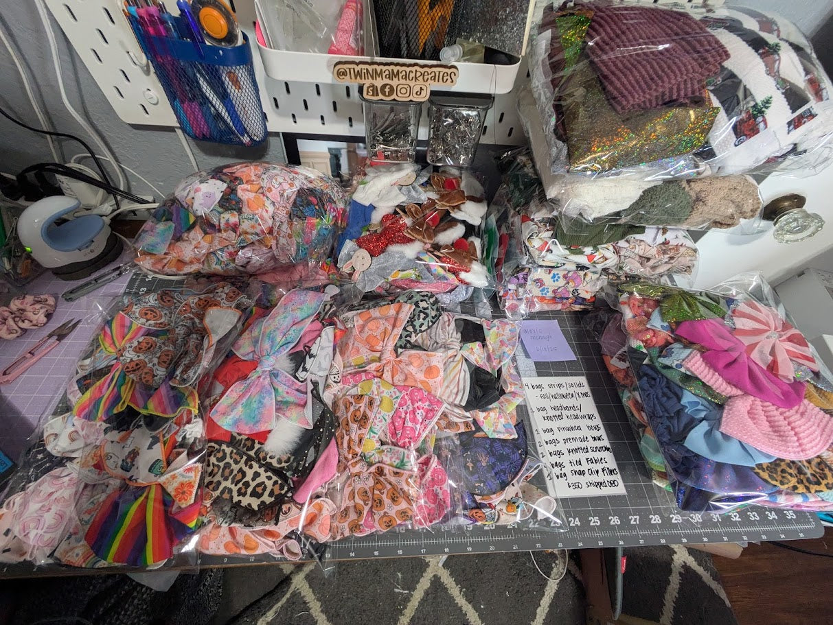 DESTASH: 13+ lbs Premade Bows